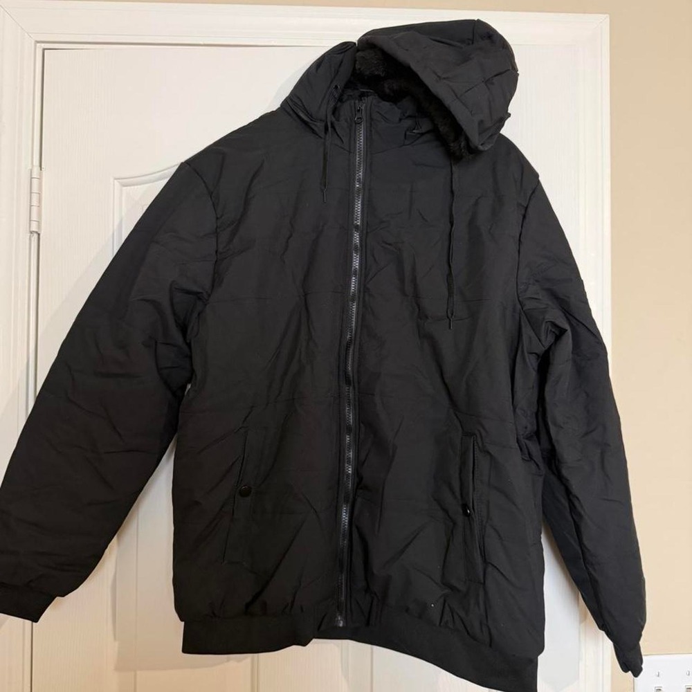Manfinity Mens Black Hooded Puffer Jacket Fur Lined Winter Coat Size M